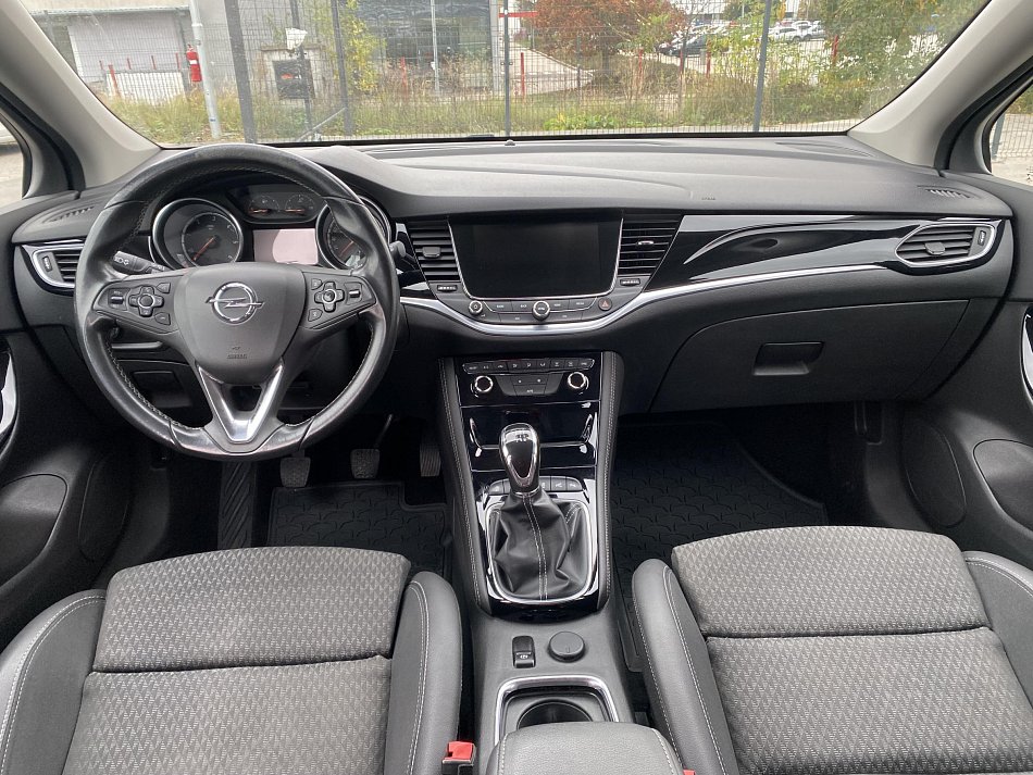 Opel Astra 1.6 CDTi Dynamic