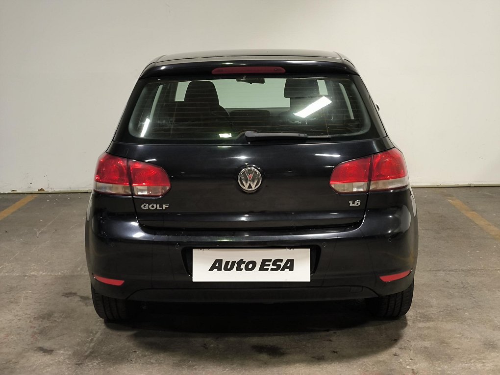 Volkswagen Golf 1.6i 