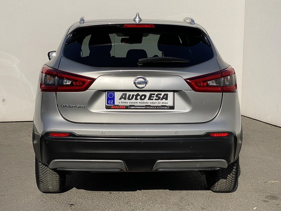 Nissan Qashqai 1.3 DIG-T N-Connecta