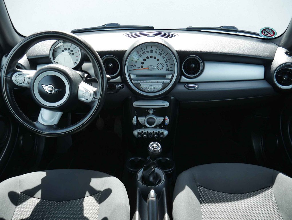 Mini Cooper 1.6i 