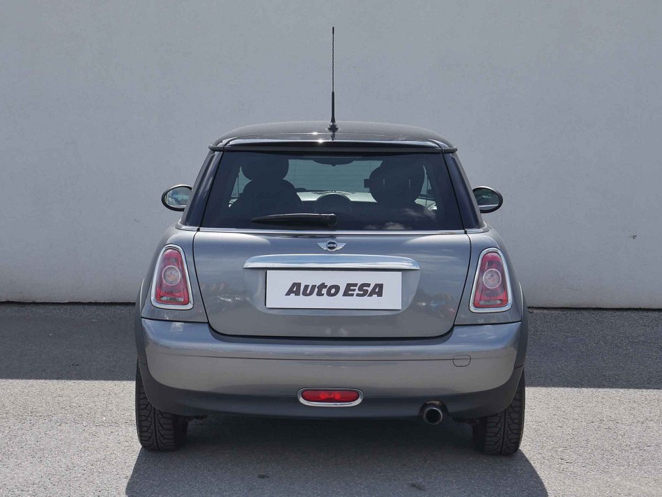 Mini Cooper 1.6i 