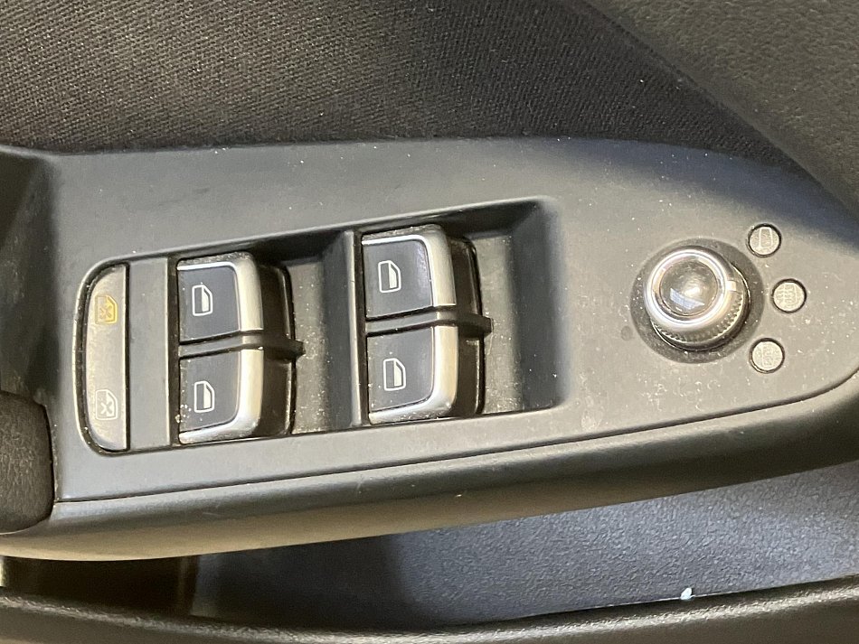 Audi A4 2.0TDi  quattro