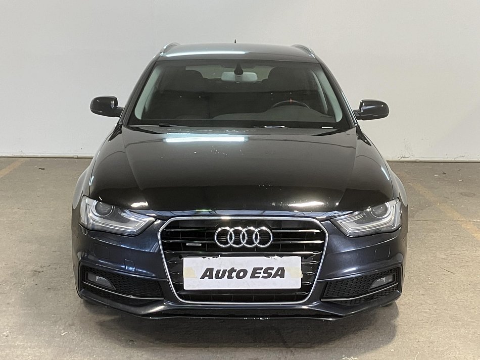Audi A4 2.0TDi  quattro