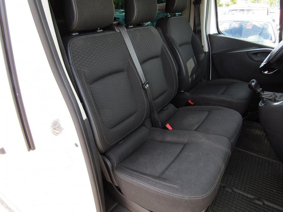 Opel Vivaro 1.6CDTi  L2 9míst