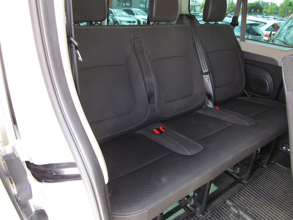 Opel Vivaro 1.6CDTi  L2 9míst