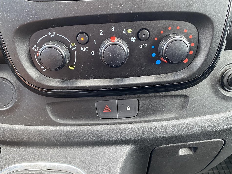 Opel Vivaro 1.6CDTi  L2 9míst