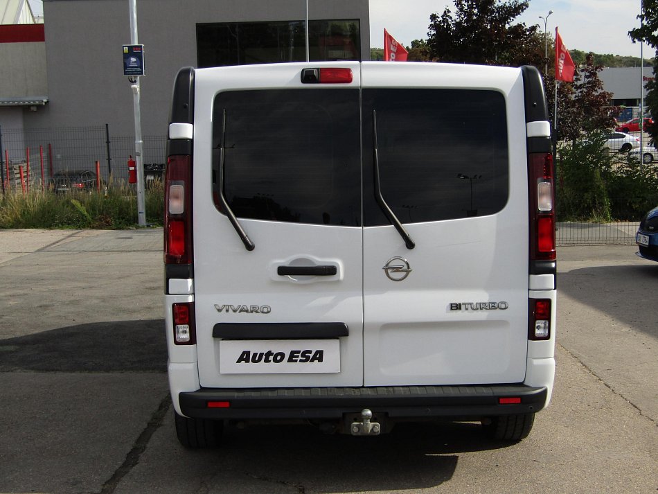 Opel Vivaro 1.6CDTi  L2 9míst