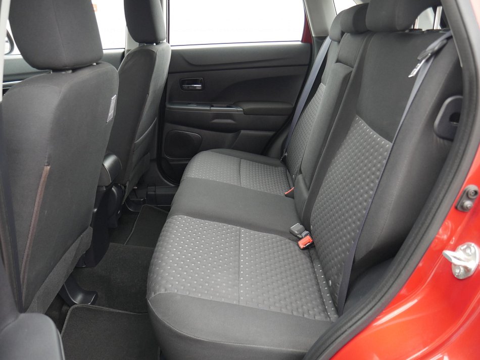 Mitsubishi ASX 1.6 i Invite