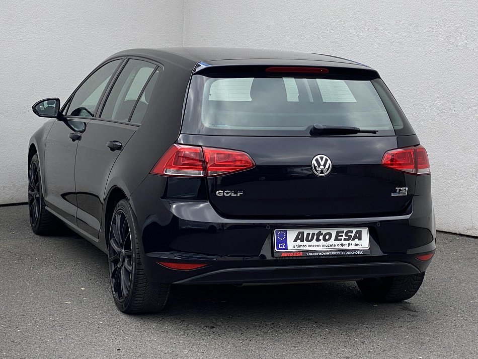 Volkswagen Golf 1.2 TSI 