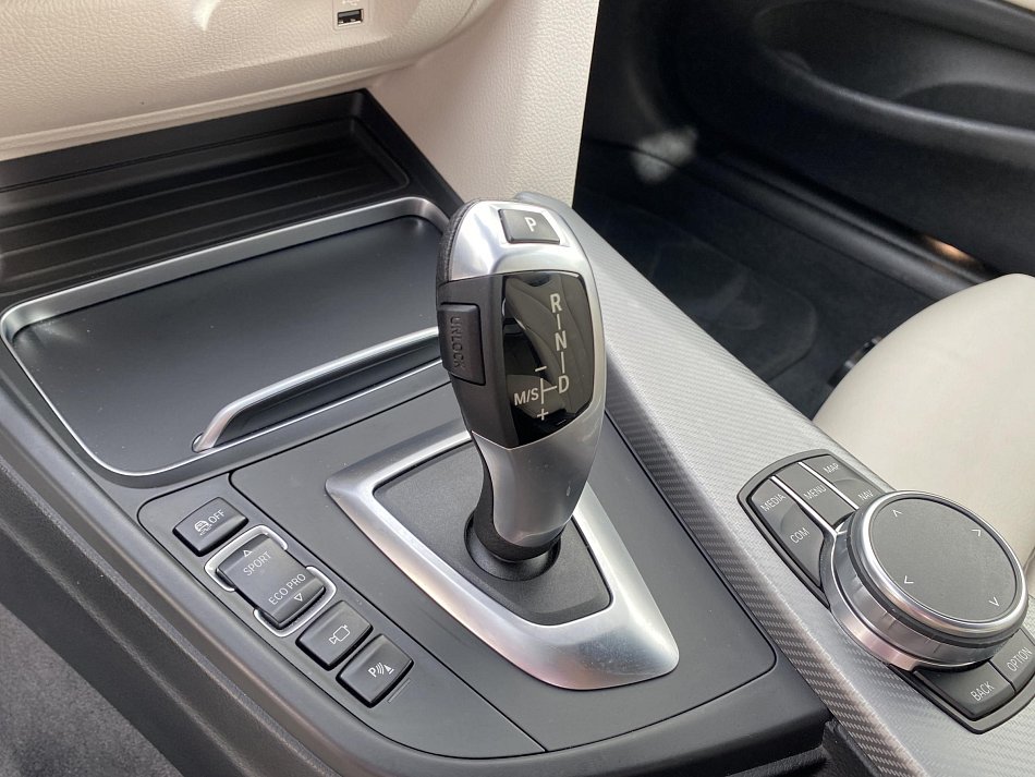 BMW Řada 4 3.0  440i