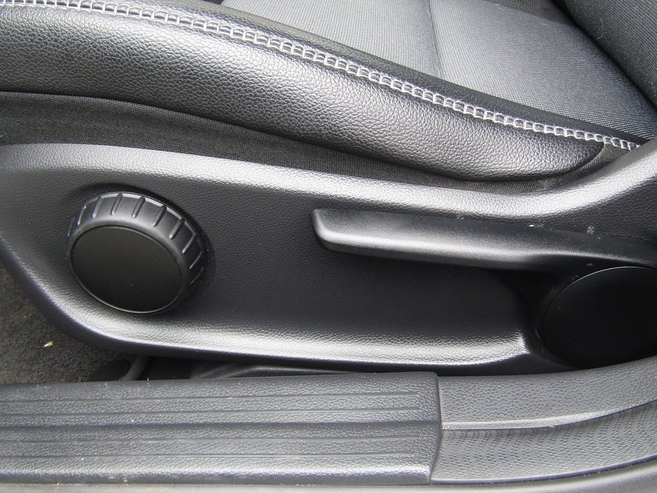 Mercedes-Benz GLA 2.2CDi  200 D 4MATIC