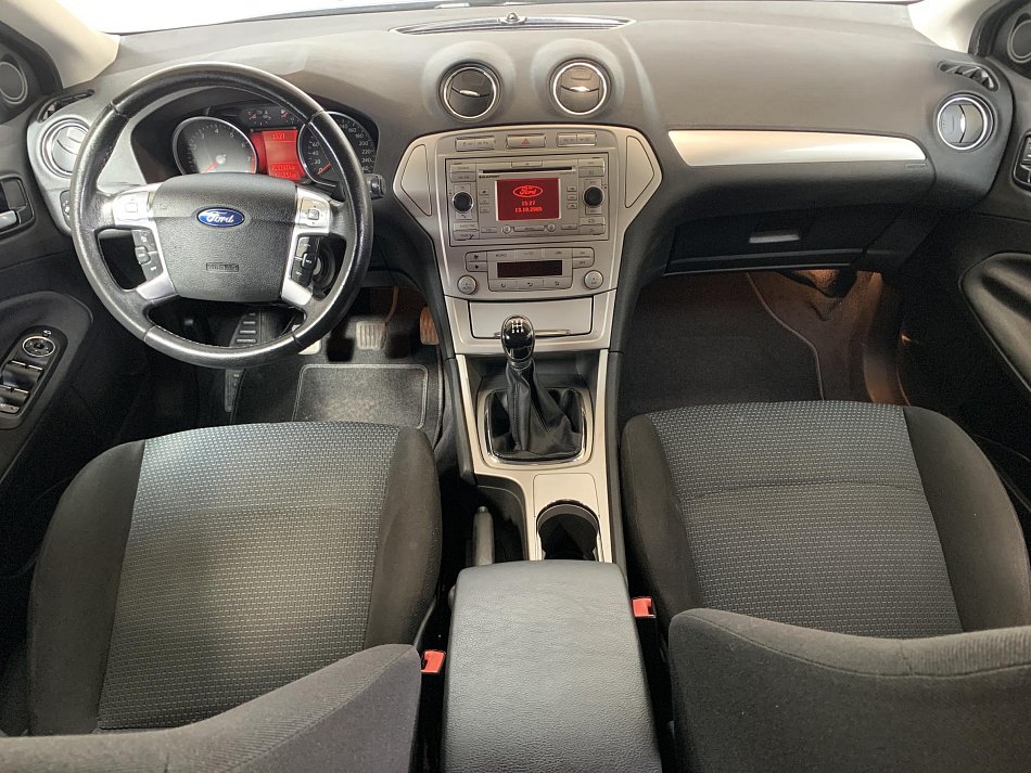 Ford Mondeo 1.6i 