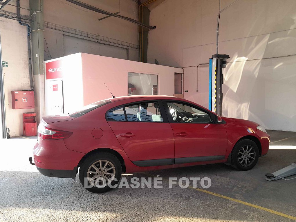 Renault Fluence 1.6i 