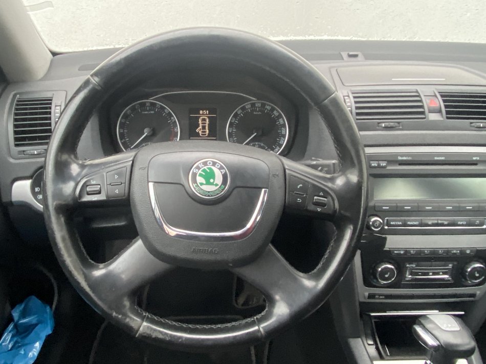 Škoda Octavia II 1.6 TDi Elegance