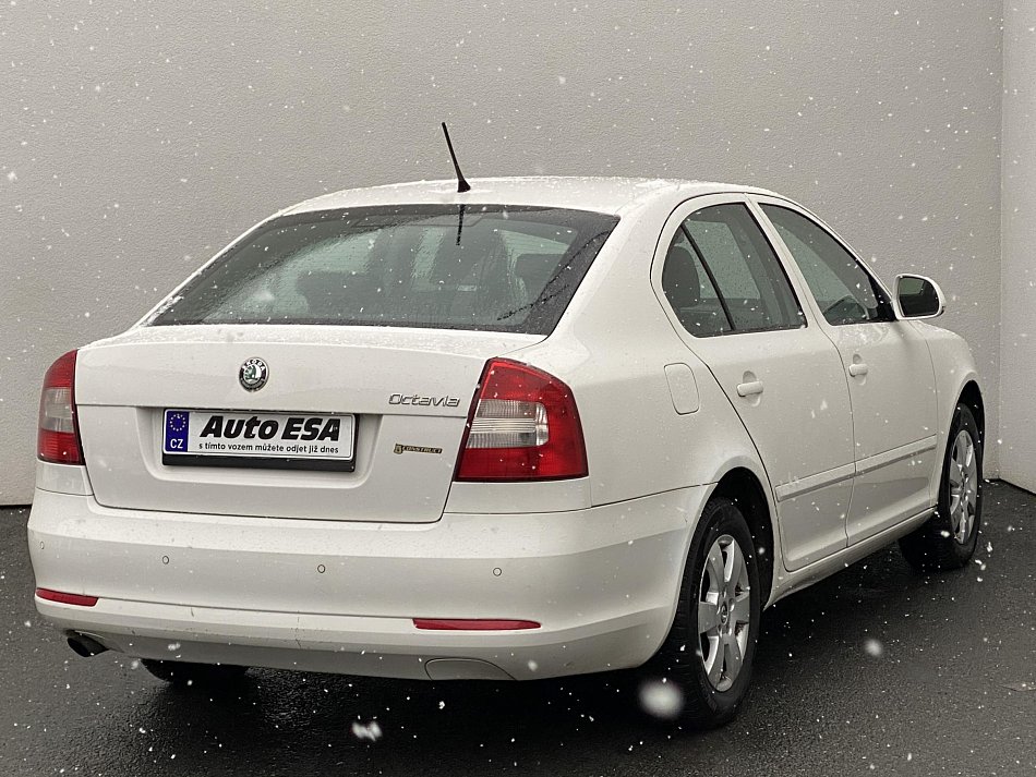 Škoda Octavia II 1.6 TDi Elegance