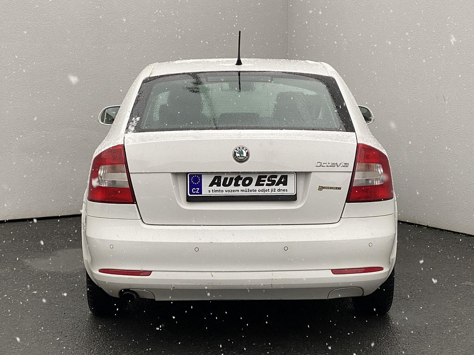 Škoda Octavia II 1.6 TDi Elegance