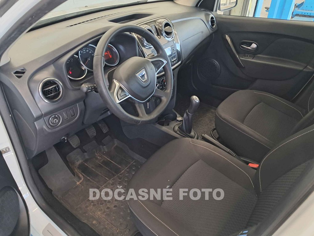 Dacia Sandero 1.0i 