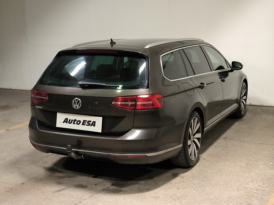Volkswagen Passat 2.0 TDi 