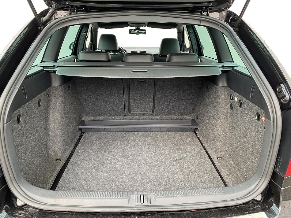 Škoda Octavia II 2.0 TDi RS