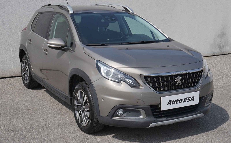 Peugeot 2008 1.2PT 