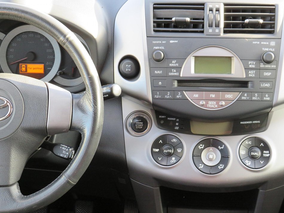Toyota RAV4 2.2 D Executive 4WD