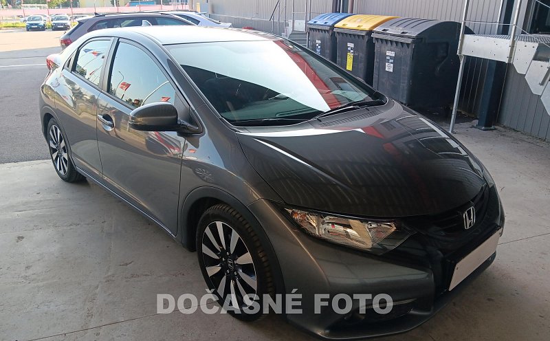 Honda Civic 1.8 i-VTEC Sport