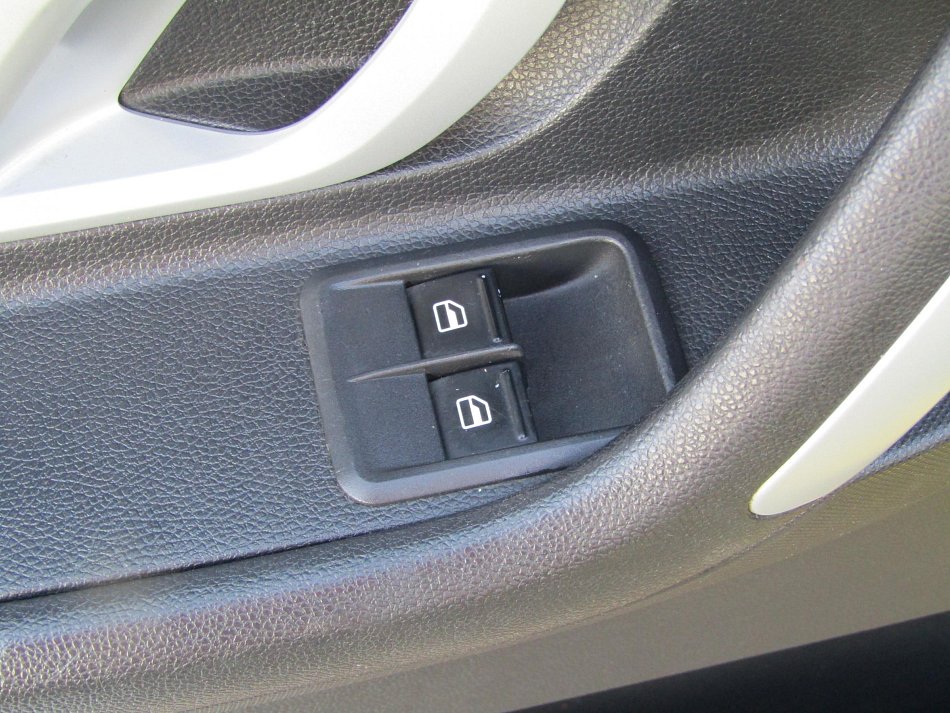 Škoda Fabia II 1.4i 16V Ambiente