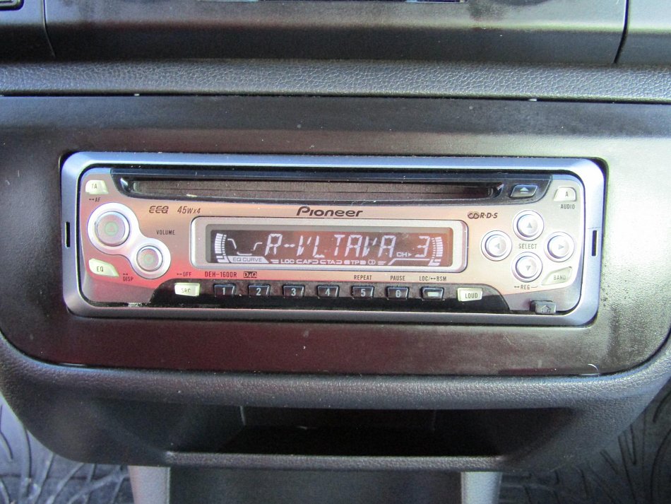 Škoda Fabia II 1.4i 16V Ambiente