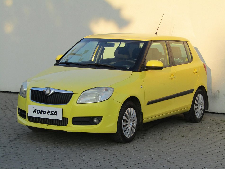 Škoda Fabia II 1.4i 16V Ambiente
