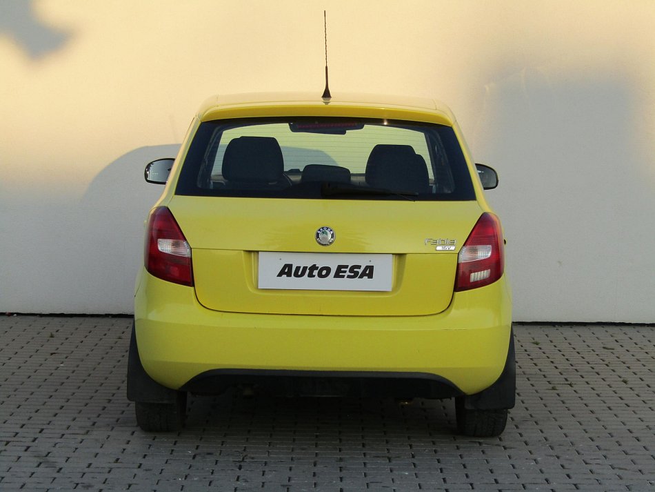Škoda Fabia II 1.4i 16V Ambiente