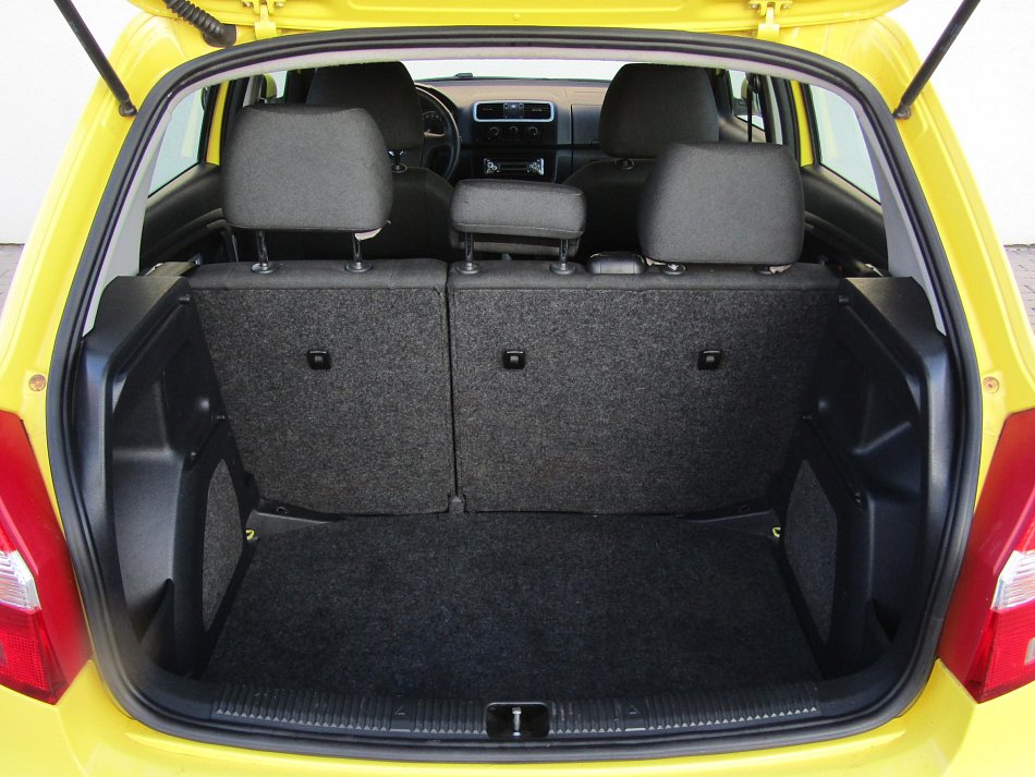 Škoda Fabia II 1.4i 16V Ambiente