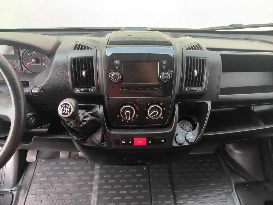 Peugeot Boxer 2.2HDi  L1H1