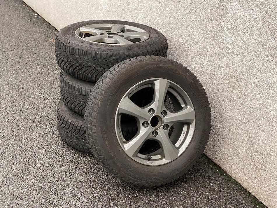 Volkswagen Golf 1.6 TDi Lounge