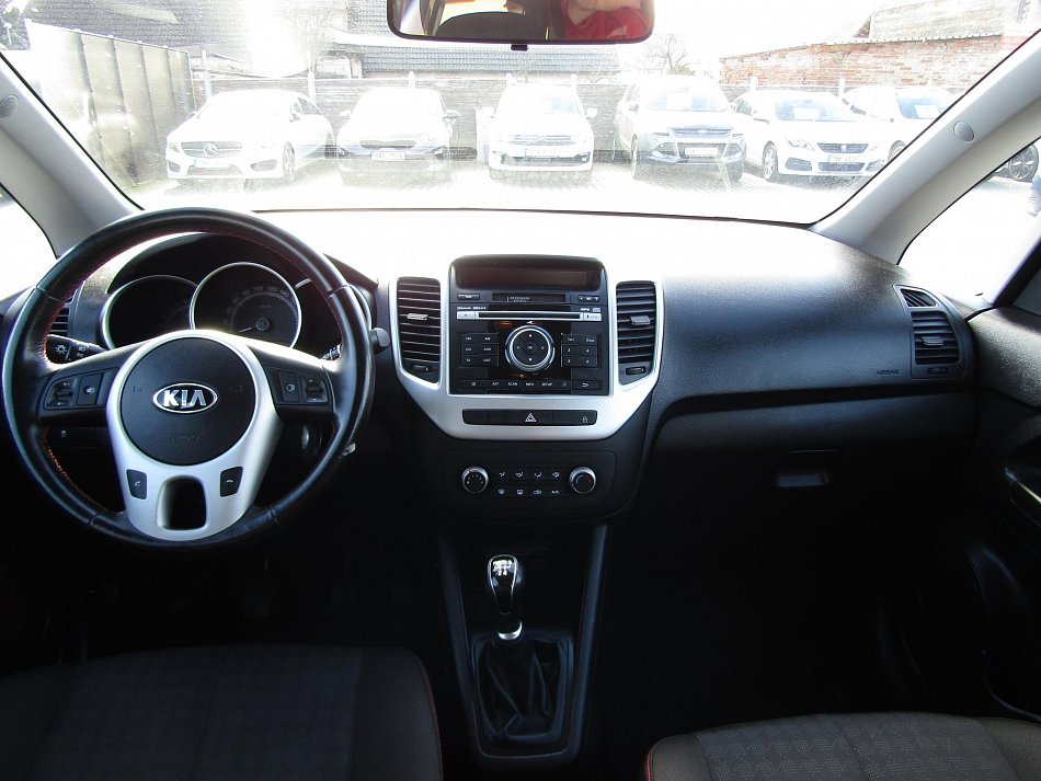 Kia Venga 1.4 i 