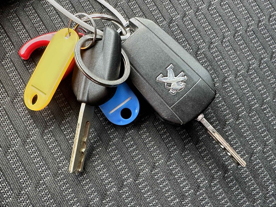 Peugeot 208 1.6 HDi 