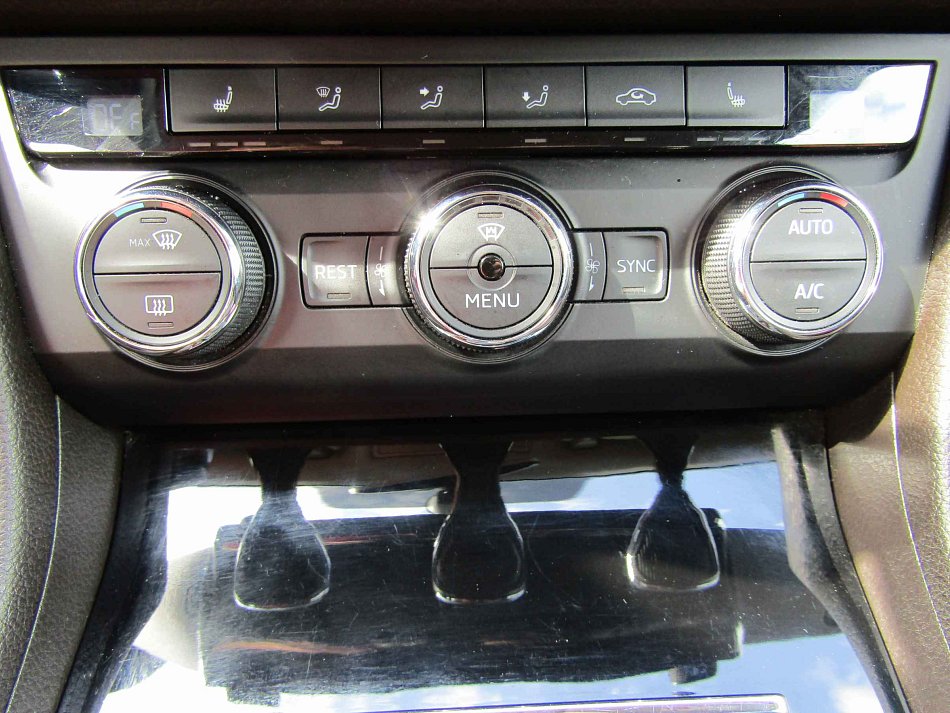 Škoda Superb III 2.0 TDI  4x4