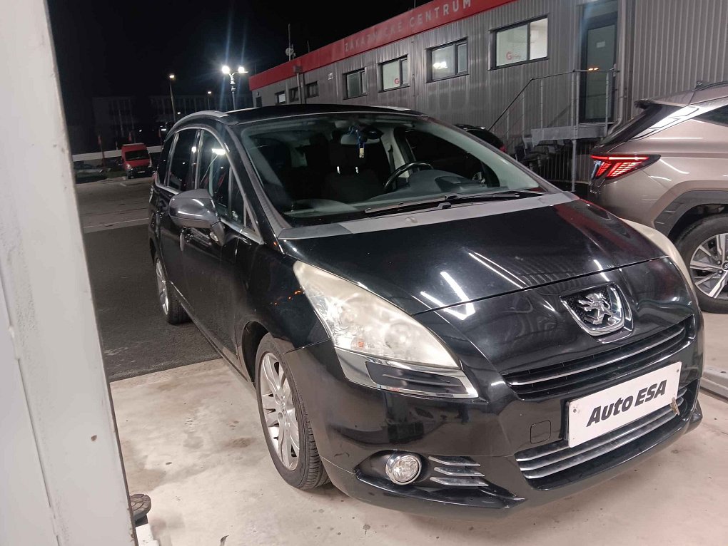 Peugeot 5008 2.0 HDi 