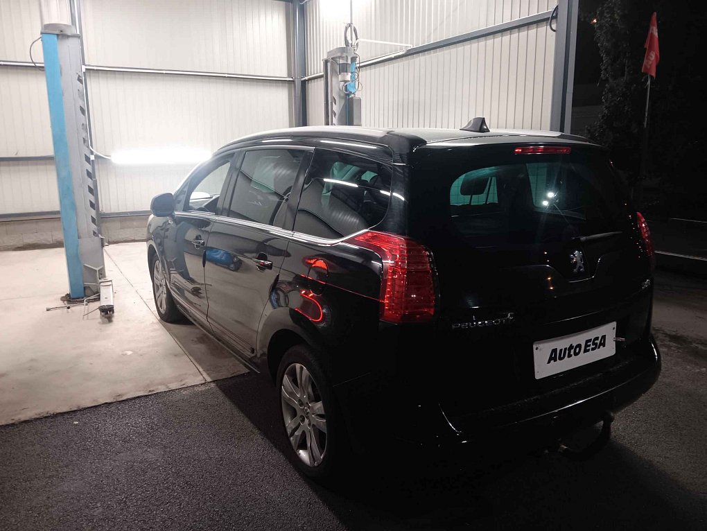 Peugeot 5008 2.0 HDi 