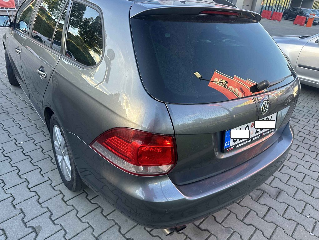 Volkswagen Golf 1.4 TSI 