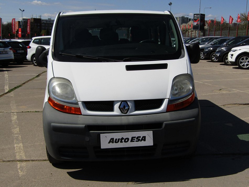 Renault Trafic 1.9dCi  9míst