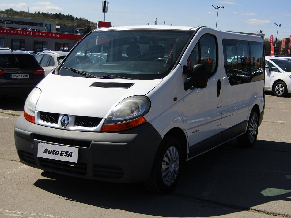 Renault Trafic 1.9dCi  9míst