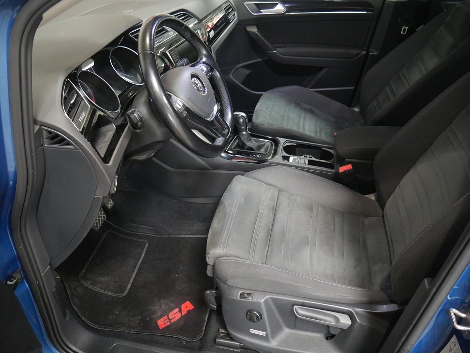 Volkswagen Touran 2.0TDi 