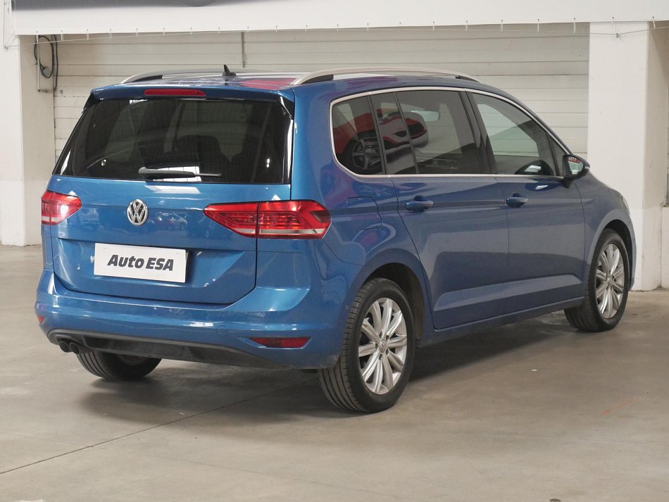 Volkswagen Touran 2.0TDi 