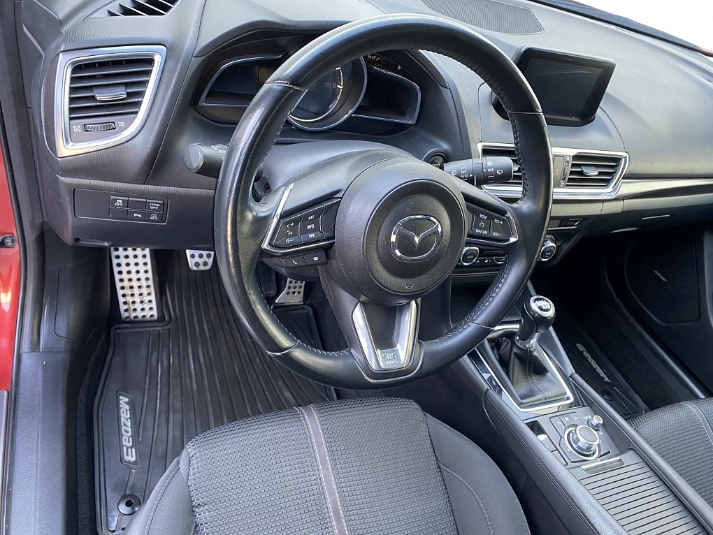 Mazda 3 2.0 i 