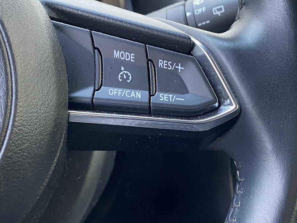 Mazda 3 2.0 i 