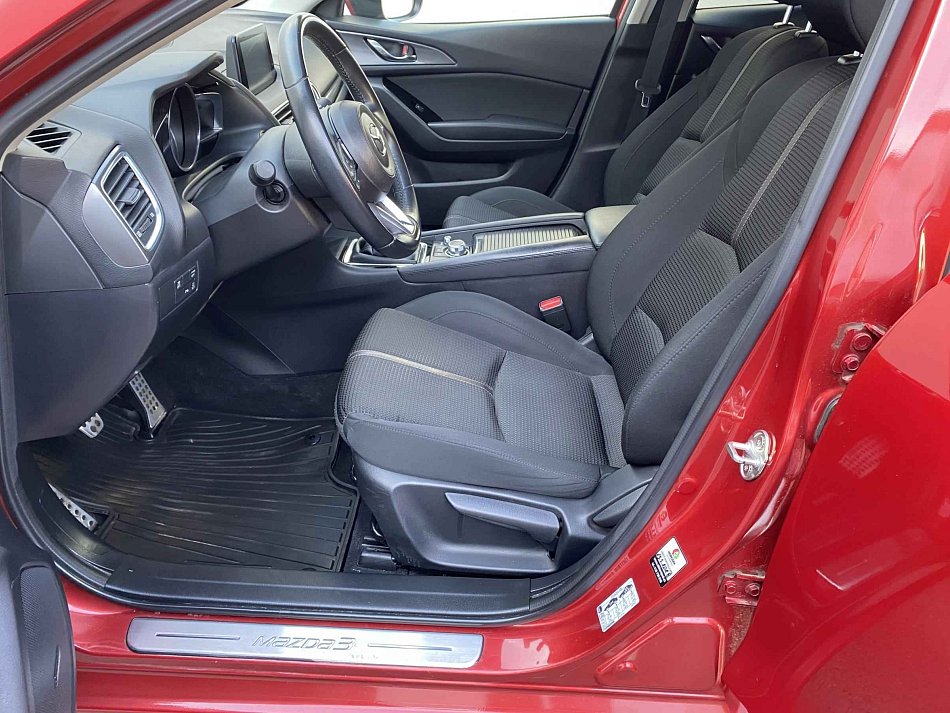 Mazda 3 2.0 i 