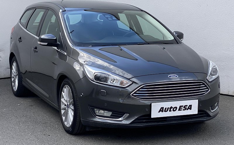 Ford Focus 1.5 EB Titanium