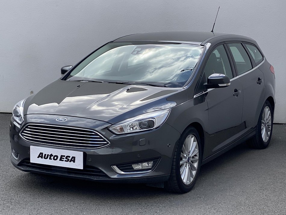 Ford Focus 1.5 EB Titanium
