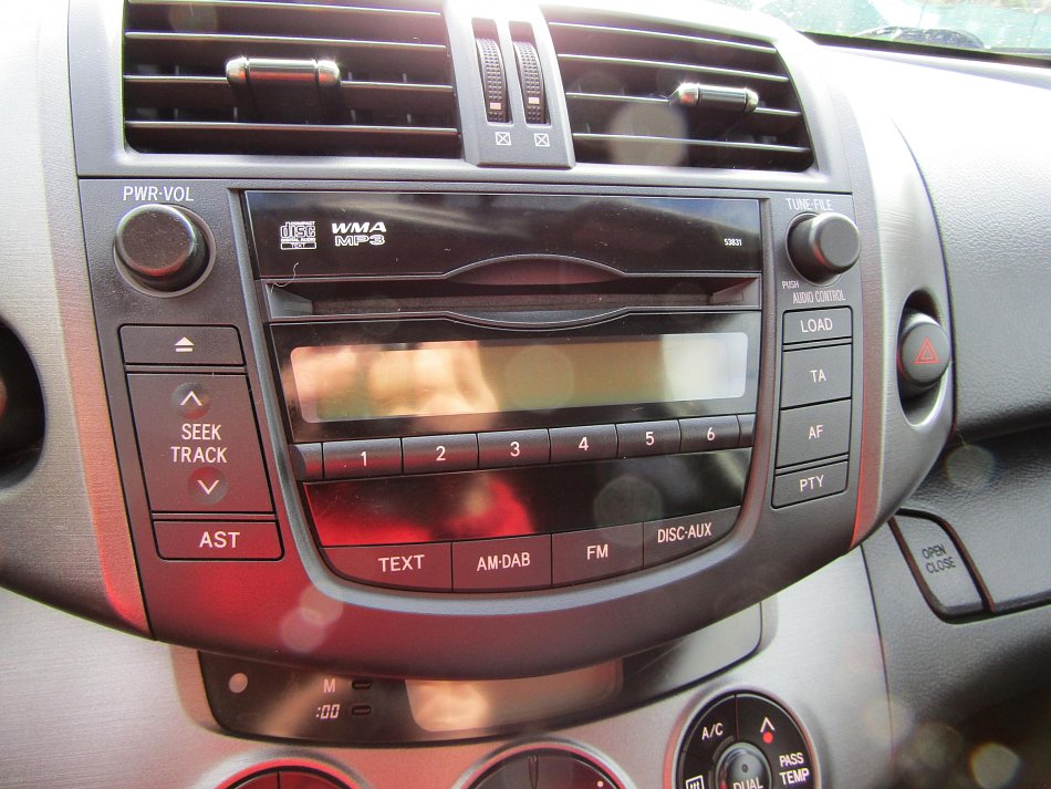 Toyota RAV4 2.2D  4x4