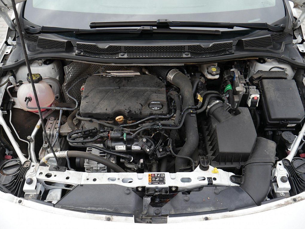 Opel Astra 1.2 T 